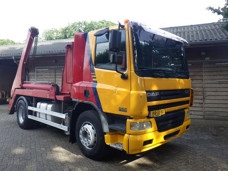 DAF CF 75.310 Hyva Portaalarmsysteem / Intarder - Camión: foto 2 DAF CF 75.310 Hyva Portaalarmsysteem / Intarder - Camión: foto 2