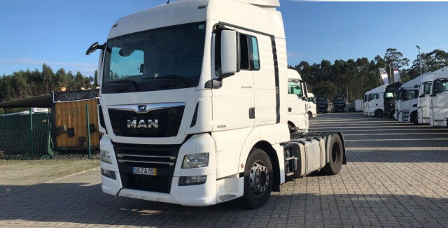 MAN TGX 18.500 4X2 BLS - Cabeza tractora: foto 2 MAN TGX 18.500 4X2 BLS - Cabeza tractora: foto 2