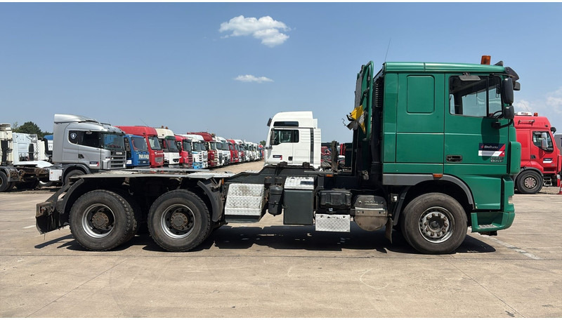 DAF XF 105.510 (6X4 / BIG AXLE / GRAND PONT / 2 PONTS / TRES PROPRE / CLEAN CONDITION) - Cabeza tractora: foto 4 DAF XF 105.510 (6X4 / BIG AXLE / GRAND PONT / 2 PONTS / TRES PROPRE / CLEAN CONDITION) - Cabeza tractora: foto 4