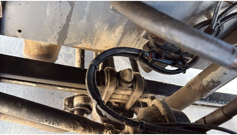 Leasing de DAF XF 95.430 (EURO 3 / BOITE MANUELLE / MANUAL GEARBOX) DAF XF 95.430 (EURO 3 / BOITE MANUELLE / MANUAL GEARBOX): foto 9