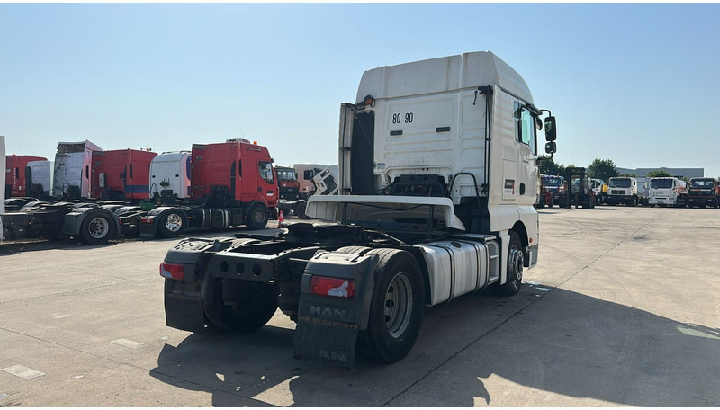 MAN TGA 18.430 (BOITE MANUELLE / MANUAL GEARBOX) - Cabeza tractora: foto 4 MAN TGA 18.430 (BOITE MANUELLE / MANUAL GEARBOX) - Cabeza tractora: foto 4