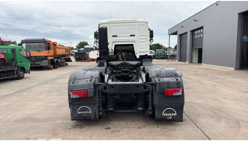 MAN TGA 28.310 (BOITE MANUELLE / MANUAL GEARBOX / 6X2) - Cabeza tractora: foto 5 MAN TGA 28.310 (BOITE MANUELLE / MANUAL GEARBOX / 6X2) - Cabeza tractora: foto 5