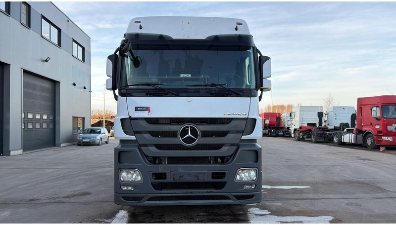 Mercedes-Benz actros 1844 (MP3 / FULL SPOILERS / GOOD CONDITION / BONNE ETAT / LAMES DEVANT / STEEL FRONT) - Cabeza tractora: foto 2 Mercedes-Benz actros 1844 (MP3 / FULL SPOILERS / GOOD CONDITION / BONNE ETAT / LAMES DEVANT / STEEL FRONT) - Cabeza tractora: foto 2
