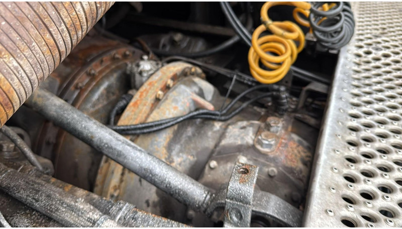 Cabeza tractora Renault Magnum 470 (POMPE MANUELLE / MANUAL PUMP / BOITE MANUELLE / MANUAL GEARBOX): foto 10 Cabeza tractora Renault Magnum 470 (POMPE MANUELLE / MANUAL PUMP / BOITE MANUELLE / MANUAL GEARBOX): foto 10