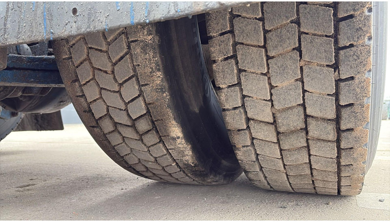 Cabeza tractora Scania 124 - 400 (BOITE MANUELLE / MANUAL GEARBOX): foto 11