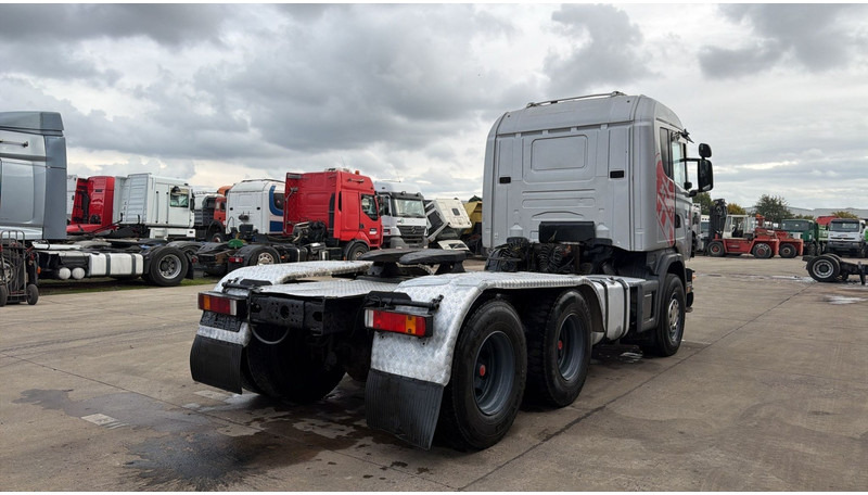 Scania R164-480 (RETARDER / BOITE MANUELLE / MANUAL GEARBOX / STEEL SUSP. / LAMES / V8) - Cabeza tractora: foto 4 Scania R164-480 (RETARDER / BOITE MANUELLE / MANUAL GEARBOX / STEEL SUSP. / LAMES / V8) - Cabeza tractora: foto 4