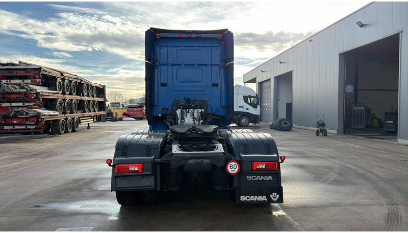 Scania R520 (BELGIAN TRUCK / RETARDER / EURO 6 / 6X4 / PERFECT CONDITION / V8) - Cabeza tractora: foto 5 Scania R520 (BELGIAN TRUCK / RETARDER / EURO 6 / 6X4 / PERFECT CONDITION / V8) - Cabeza tractora: foto 5