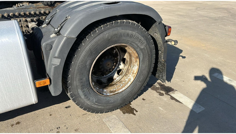 Cabeza tractora Volvo FM 340 (BELGIAN TRUCK / PERFECT CONDITION / GOOD TYRES / 460.000 KM): foto 11 Cabeza tractora Volvo FM 340 (BELGIAN TRUCK / PERFECT CONDITION / GOOD TYRES / 460.000 KM): foto 11