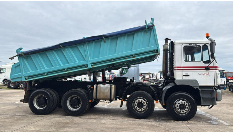 MAN 35.414 (6 CYLINDER / GOOD CONDITION / 8X4 / BIG AXLE / STEEL SUSP.) - Camión volquete: foto 3 MAN 35.414 (6 CYLINDER / GOOD CONDITION / 8X4 / BIG AXLE / STEEL SUSP.) - Camión volquete: foto 3