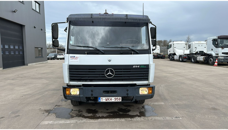 Mercedes-Benz SK 814 (BELGIAN TRUCK / HOOK / PERFECT CONDITION !!! / WITH CONTAINER / 363000 KM !!!! ) - Camión multibasculante: foto 3 Mercedes-Benz SK 814 (BELGIAN TRUCK / HOOK / PERFECT CONDITION !!! / WITH CONTAINER / 363000 KM !!!! ) - Camión multibasculante: foto 3