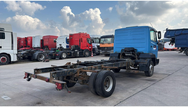 Mercedes-Benz SK 914 (EURO 2 / CHASSIS) - Camión chasis: foto 5 Mercedes-Benz SK 914 (EURO 2 / CHASSIS) - Camión chasis: foto 5