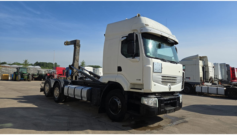 Renault Premium 450 DXI (BOITE MANUELLE / MANUAL GEARBOX / 6X2 / LAMES DEVANT) - Camión chasis: foto 3 Renault Premium 450 DXI (BOITE MANUELLE / MANUAL GEARBOX / 6X2 / LAMES DEVANT) - Camión chasis: foto 3