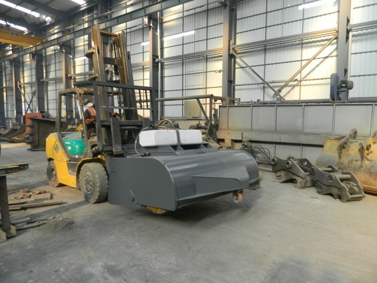 Galen New - Barredora cucharón: foto 5 Galen New - Barredora cucharón: foto 5