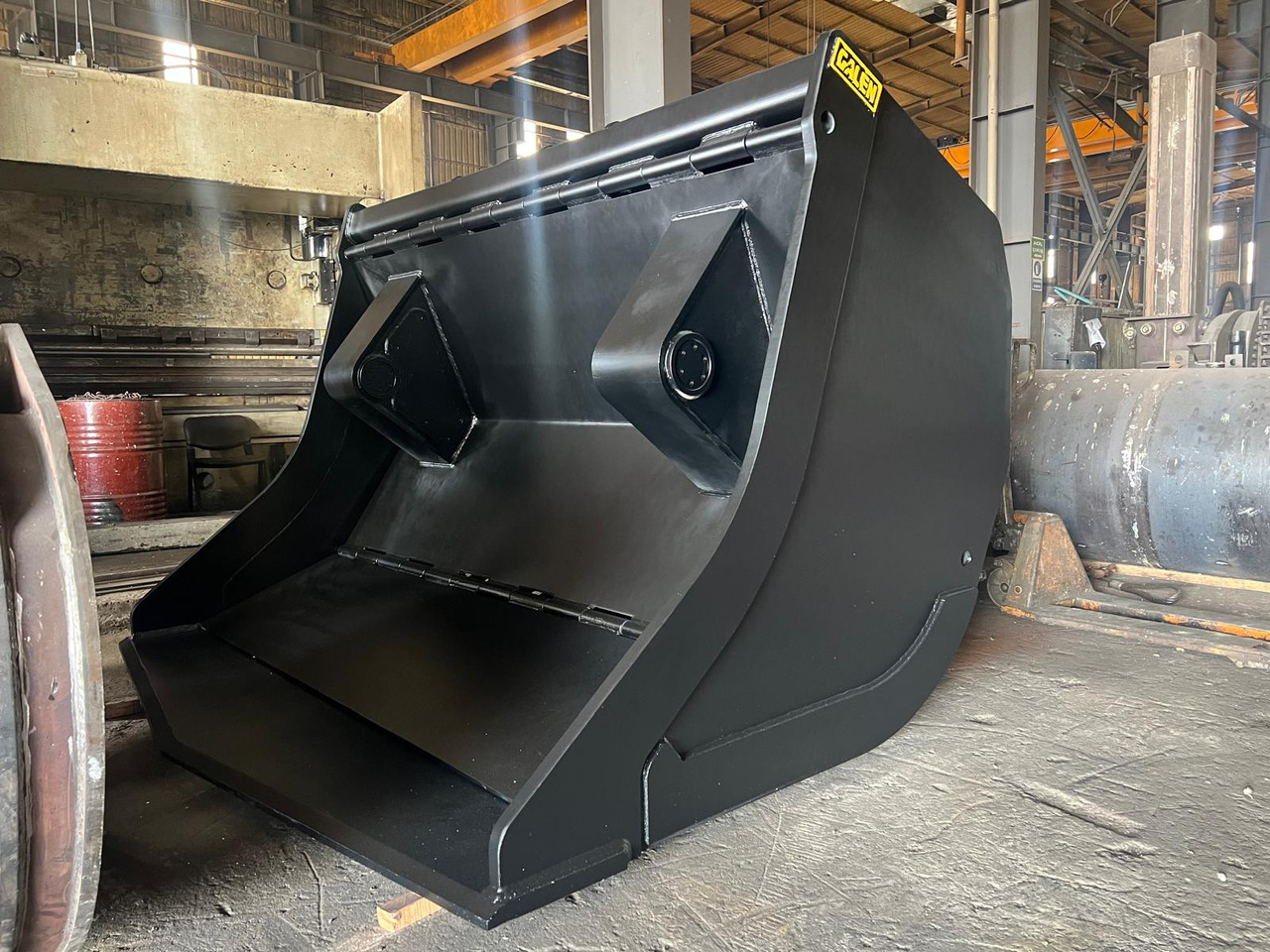 Sandvik LH515 Push Blade Bucket - Cazo cargador para Maquinaria para minería: foto 2 Sandvik LH515 Push Blade Bucket - Cazo cargador para Maquinaria para minería: foto 2