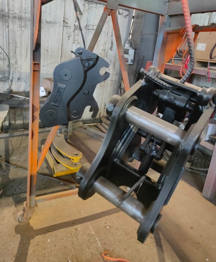 Sany SY35 - Acoplamiento rápido para Excavadora: foto 3 Sany SY35 - Acoplamiento rápido para Excavadora: foto 3