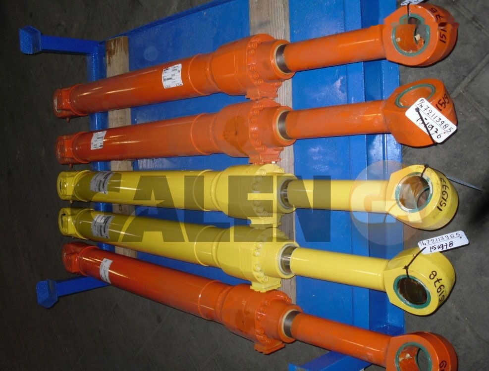 For construction roller - Cilindro hidráulico para Rodillo: foto 1 For construction roller - Cilindro hidráulico para Rodillo: foto 1