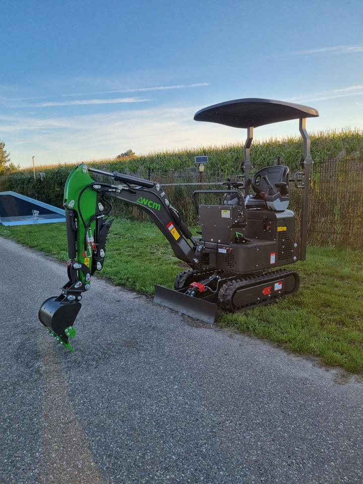 WCM CTX 8010 Servo Diesel - Miniexcavadora: foto 2 WCM CTX 8010 Servo Diesel - Miniexcavadora: foto 2