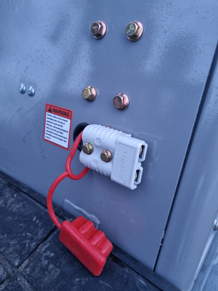 Cargadora de ruedas WCM L2110e E-Power: foto 14 Cargadora de ruedas WCM L2110e E-Power: foto 14