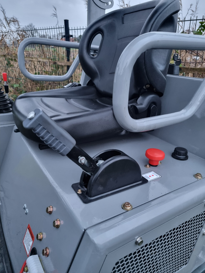 Cargadora de ruedas WCM L2110e E-Power: foto 18 Cargadora de ruedas WCM L2110e E-Power: foto 18