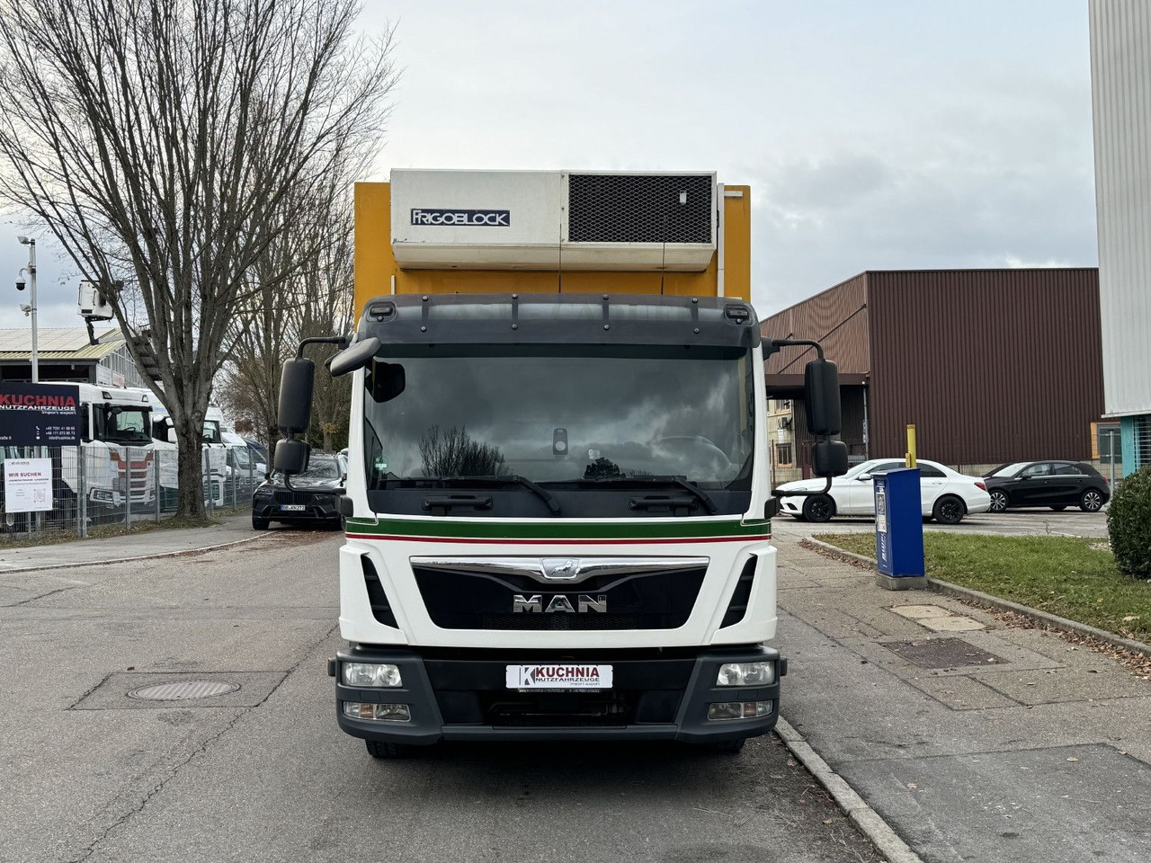 MAN TGL 12.250 Tiefkühlkoffer 6m LBW E6 Klima Autom - Camión frigorífico: foto 2 MAN TGL 12.250 Tiefkühlkoffer 6m LBW E6 Klima Autom - Camión frigorífico: foto 2