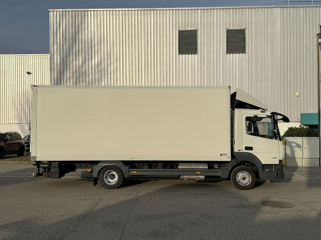 Furgoneta caja cerrada Mercedes-Benz Atego 818L Koffer 6,3m LBW Klima Autom. Luftgef.: foto 8