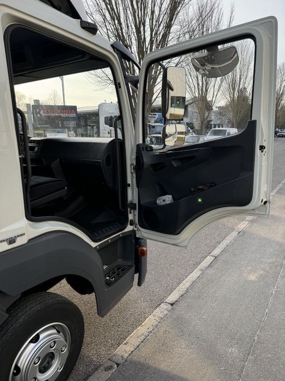 Furgoneta caja cerrada Mercedes-Benz Atego 818L Koffer 6,3m LBW Klima Autom. Luftgef.: foto 17