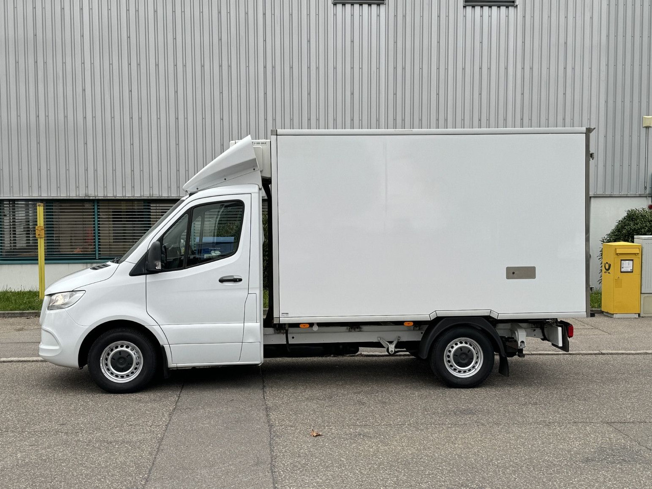 Mercedes-Benz Sprinter 316 Tiefkühl 3,3m TK V-500 MAX Luftgef. - Furgoneta frigorifica: foto 4 Mercedes-Benz Sprinter 316 Tiefkühl 3,3m TK V-500 MAX Luftgef. - Furgoneta frigorifica: foto 4