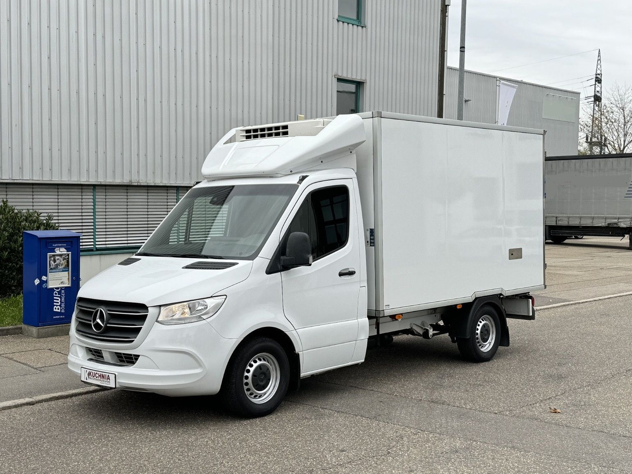Mercedes-Benz Sprinter 316 Tiefkühl 3,3m TK V-500 MAX Luftgef. - Furgoneta frigorifica: foto 3 Mercedes-Benz Sprinter 316 Tiefkühl 3,3m TK V-500 MAX Luftgef. - Furgoneta frigorifica: foto 3