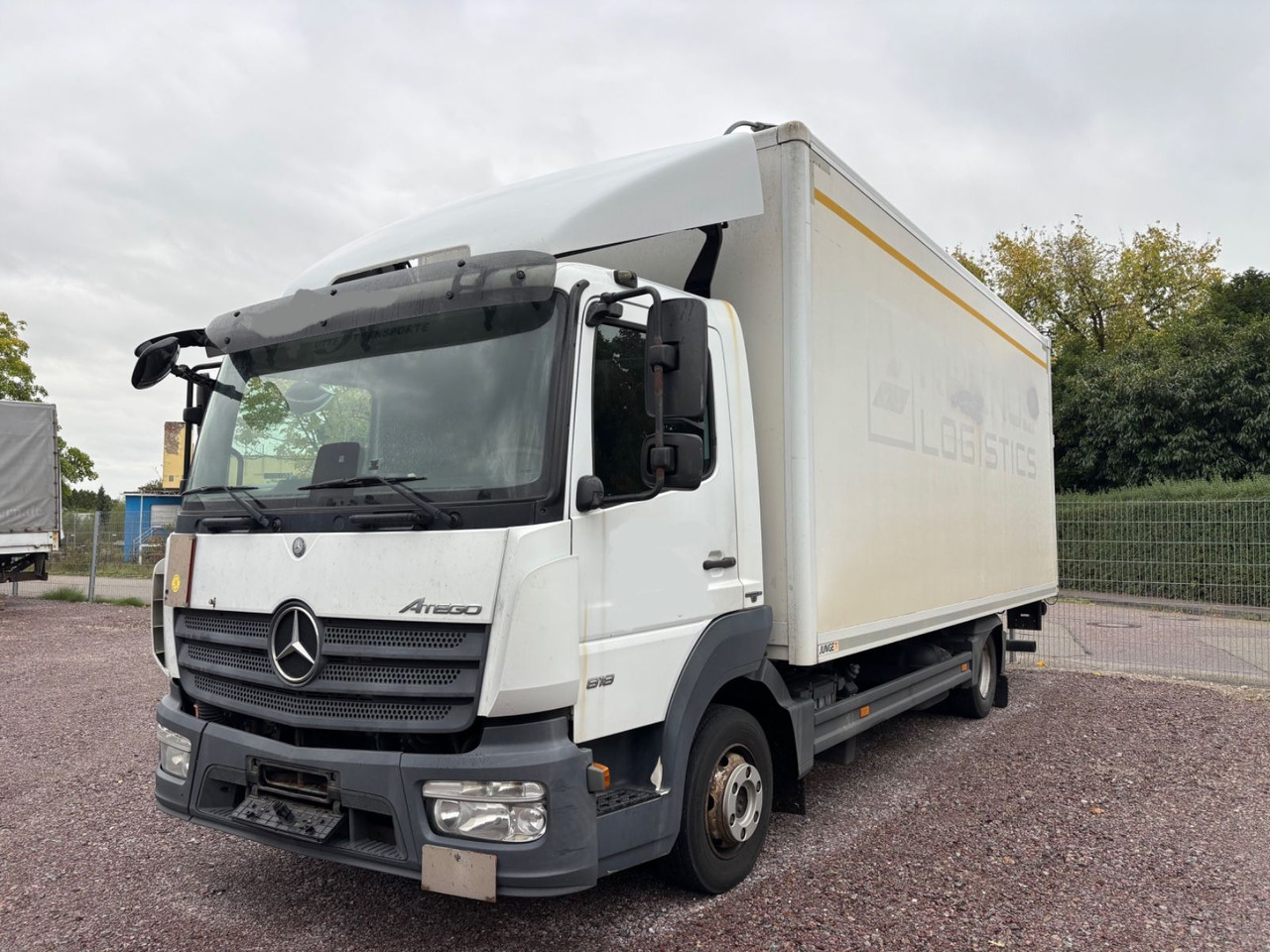 Mercedes-Benz Atego 818L, Euro-6, Klima, LBW - Camión caja cerrada: foto 1 Mercedes-Benz Atego 818L, Euro-6, Klima, LBW - Camión caja cerrada: foto 1
