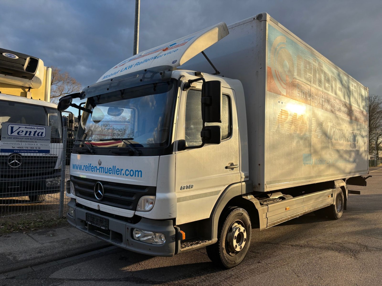 Mercedes-Benz Atego II 818L, Euro-5, LBW , Foll-Varbereit - Camión caja cerrada: foto 1 Mercedes-Benz Atego II 818L, Euro-5, LBW , Foll-Varbereit - Camión caja cerrada: foto 1