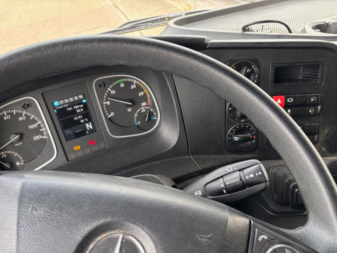 Leasing de  Mercedes-Benz Atego III 1223L, Euro-6, Klima, LBW Mercedes-Benz Atego III 1223L, Euro-6, Klima, LBW: foto 10