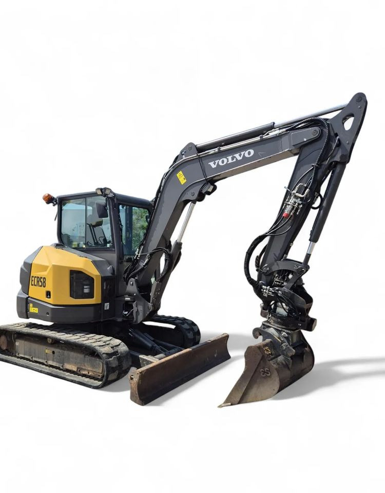 Volvo ECR 58F, 2021 ROK, GŁOWICA STEELWRIST, 2 ŁYŻKI - Miniexcavadora: foto 2 Volvo ECR 58F, 2021 ROK, GŁOWICA STEELWRIST, 2 ŁYŻKI - Miniexcavadora: foto 2