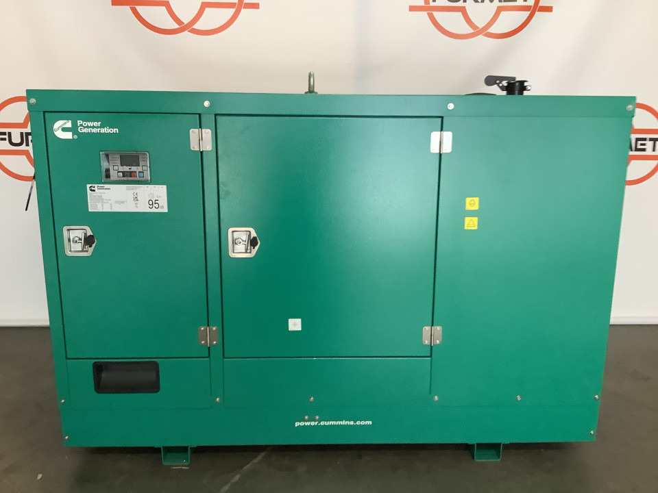 Cummins 55KVA (2)Brand new - Generador industriale: foto 1 Cummins 55KVA (2)Brand new - Generador industriale: foto 1