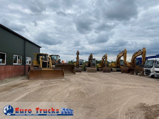 Volvo diverse - Excavadora de cadenas: foto 1 Volvo diverse - Excavadora de cadenas: foto 1