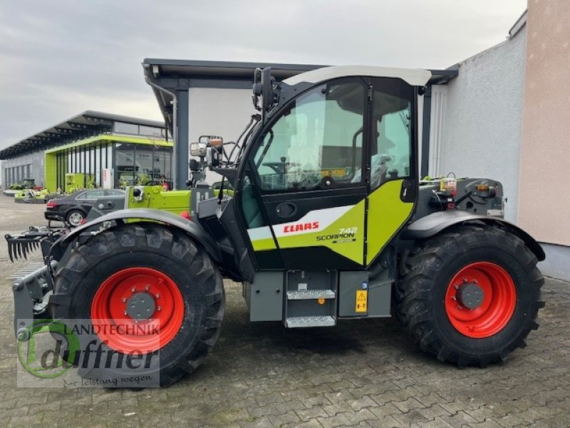 CLAAS Scorpion 742 Varipower - Manipulador telescópico: foto 1 CLAAS Scorpion 742 Varipower - Manipulador telescópico: foto 1