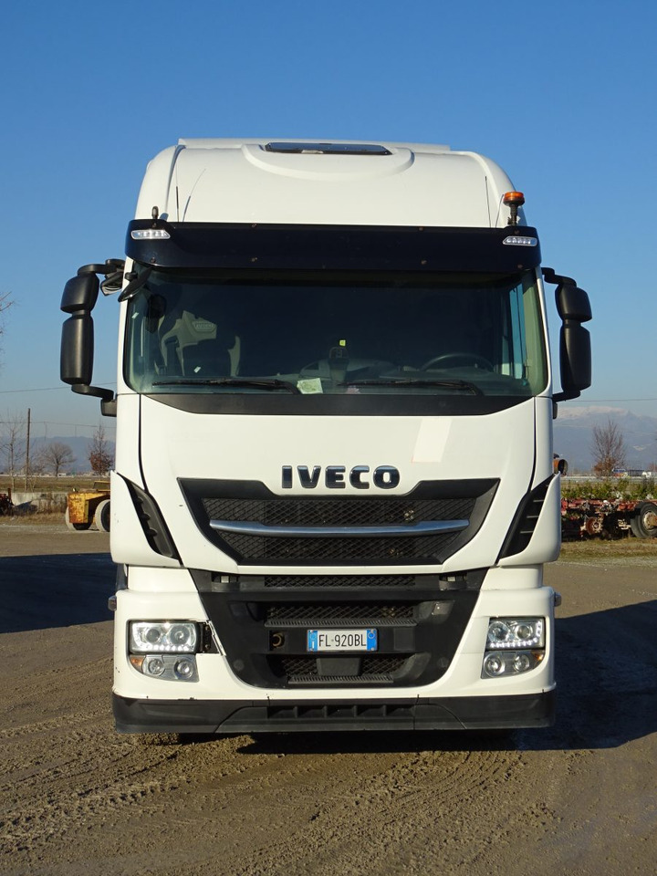IVECO STRALIS 450 - Cabeza tractora: foto 5 IVECO STRALIS 450 - Cabeza tractora: foto 5