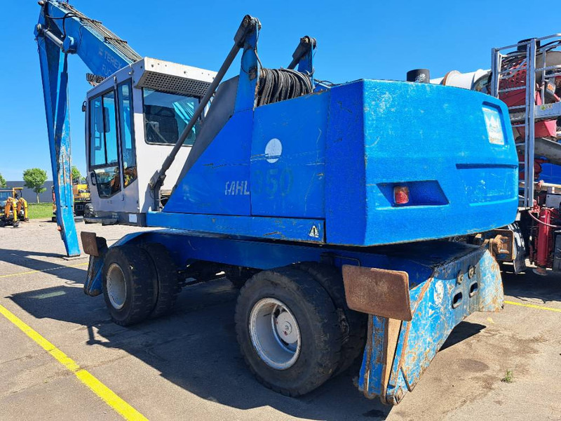 Fuchs MHL 350 - Manipulador de materiales: foto 1 Fuchs MHL 350 - Manipulador de materiales: foto 1