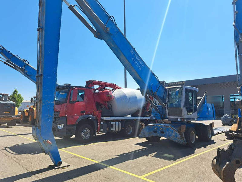 Fuchs MHL350C + generator - Manipulador de materiales: foto 4 Fuchs MHL350C + generator - Manipulador de materiales: foto 4