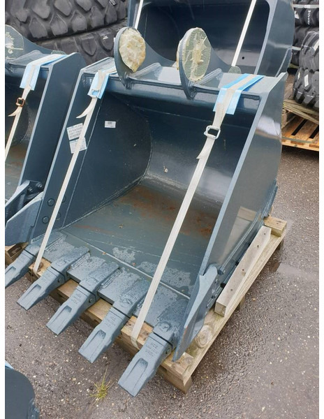 Hyundai Excavator digging bucket 140, 61K4-30101 - Cazo para Maquinaria de construcción: foto 4 Hyundai Excavator digging bucket 140, 61K4-30101 - Cazo para Maquinaria de construcción: foto 4
