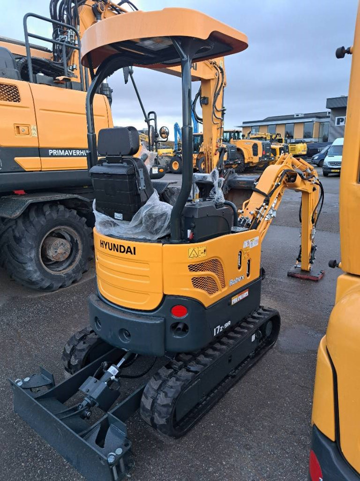 Hyundai R17Z-9AK - Miniexcavadora: foto 3 Hyundai R17Z-9AK - Miniexcavadora: foto 3