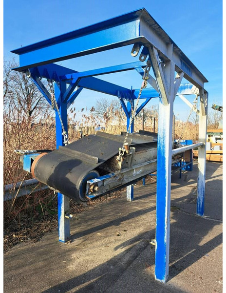 Powerscreen Magnet belt conveyor with frame 2100x - Maquinaria de construcción: foto 1 Powerscreen Magnet belt conveyor with frame 2100x - Maquinaria de construcción: foto 1