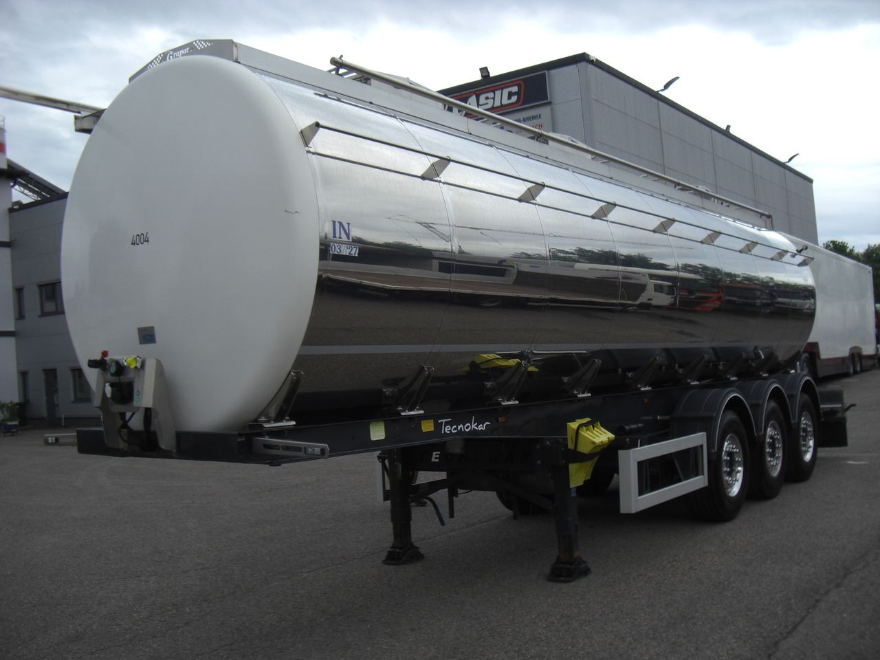 Lettl/Magyar TSAP LM03 / 3 Kammern - Semirremolque cisterna: foto 3 Lettl/Magyar TSAP LM03 / 3 Kammern - Semirremolque cisterna: foto 3