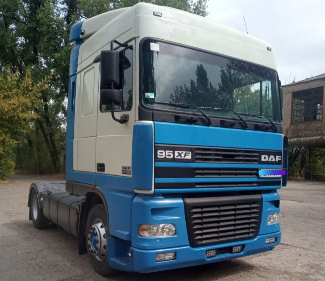 Cabeza tractora DAF XF 95.380 Tractor head 4x2: foto 1