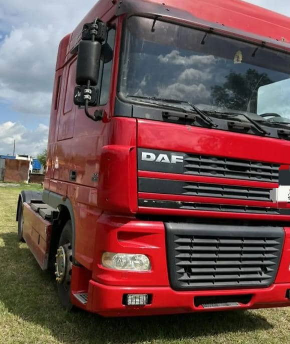 DAF XF 95.480 Tractor head - Cabeza tractora: foto 3 DAF XF 95.480 Tractor head - Cabeza tractora: foto 3