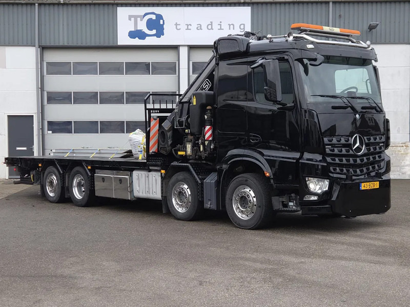 Mercedes-Benz Arocs 8x2 4 Fassi 82TM 2017 euro 6 - Camión grúa: foto 3 Mercedes-Benz Arocs 8x2 4 Fassi 82TM 2017 euro 6 - Camión grúa: foto 3