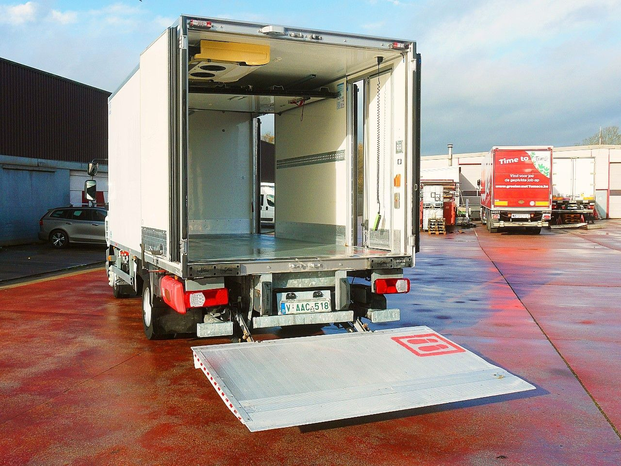 Camión frigorífico DAF LF 180 .10 KUHLKOFFER CARRIER SUPRA 750MT AIRCO: foto 8