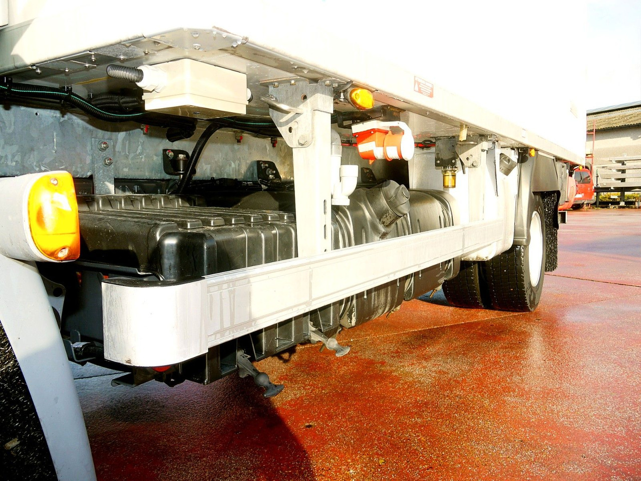 Camión frigorífico DAF LF 180 .10 KUHLKOFFER CARRIER SUPRA 750MT AIRCO: foto 23