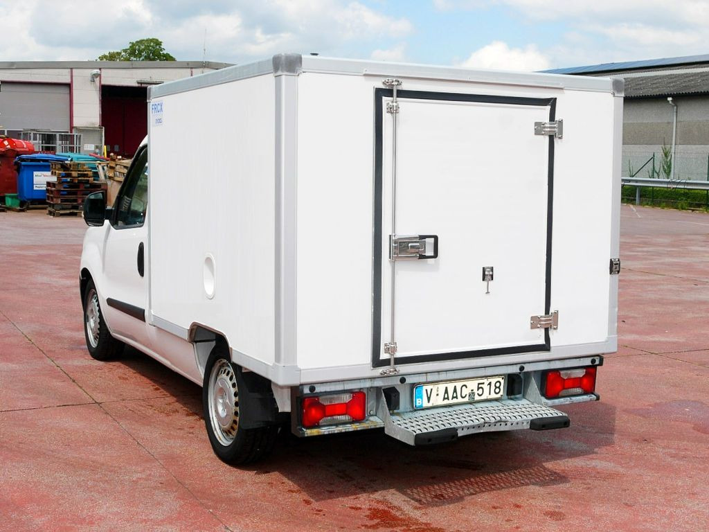 Furgoneta frigorifica Fiat 1.3 DOBLO KUHLKOFFER RELEC FROD TR15  -20C Fiat 1.3 DOBLO KUHLKOFFER RELEC FROD TR15  -20C: foto 6