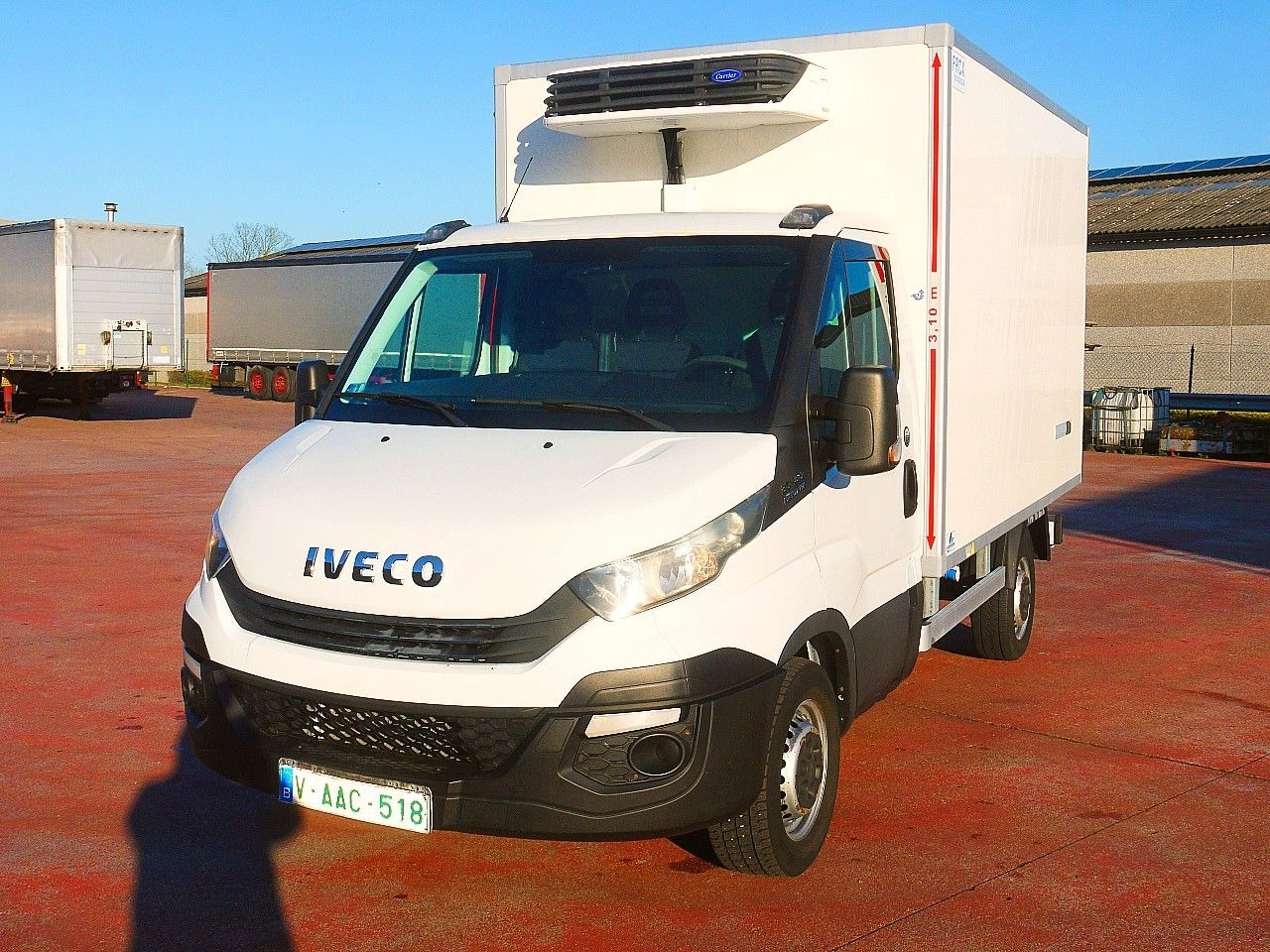 Iveco 35S14 DAILY KUHLKOFFER CARRIER XARIOS 350 -29C - Furgoneta frigorifica: foto 5 Iveco 35S14 DAILY KUHLKOFFER CARRIER XARIOS 350 -29C - Furgoneta frigorifica: foto 5
