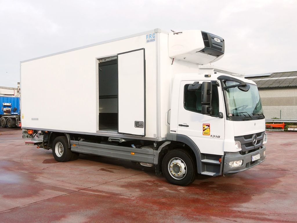 Mercedes-Benz 1318 ATEGO KUHLKOFFER CARRIER SUPRA 750 LBW - Camión frigorífico: foto 3 Mercedes-Benz 1318 ATEGO KUHLKOFFER CARRIER SUPRA 750 LBW - Camión frigorífico: foto 3